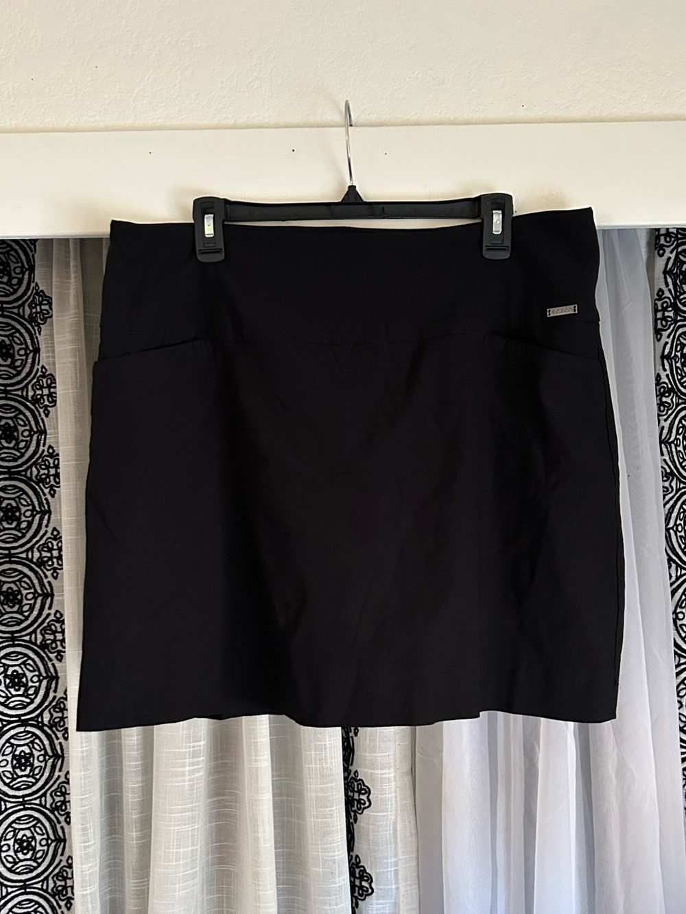 Black Polyester Skirt with Pockets And Built in Shorts